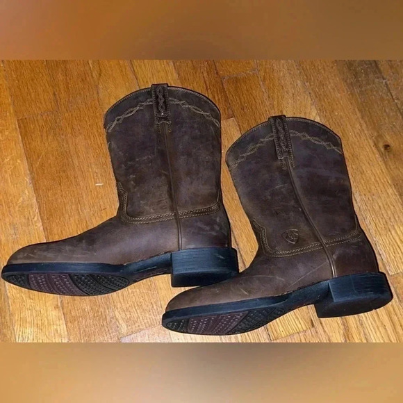 ARIAT Women’s Style No. 10000797
Heritage Roper Western Boot MSRP $160 - Picture 4 of 8